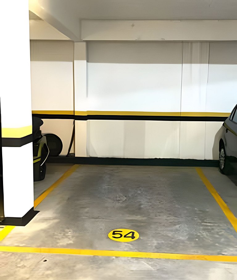 Charme e conforto com varanda e vista livre #2302