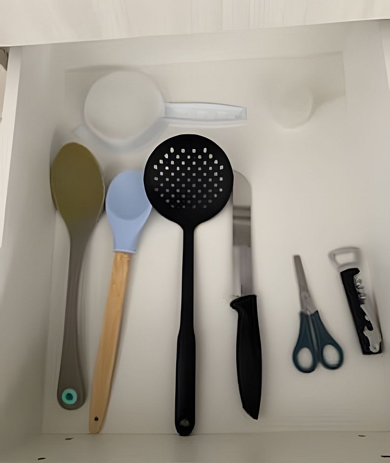 Studio no Ed The Epression Bueno- THP1107