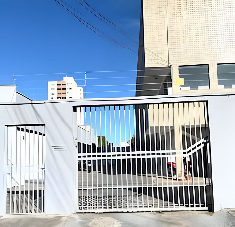 Loft 05 - Jardim América. Near Av T63