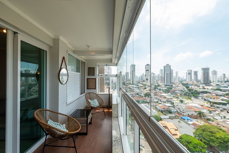 Charm and comfort with a balcony and free views #2302