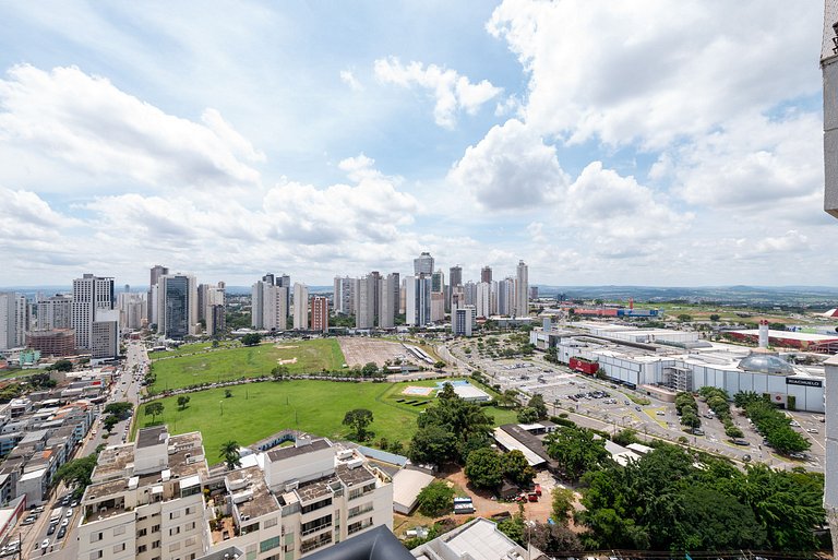 A haven with incredible views on the 27th floor - near Flamb