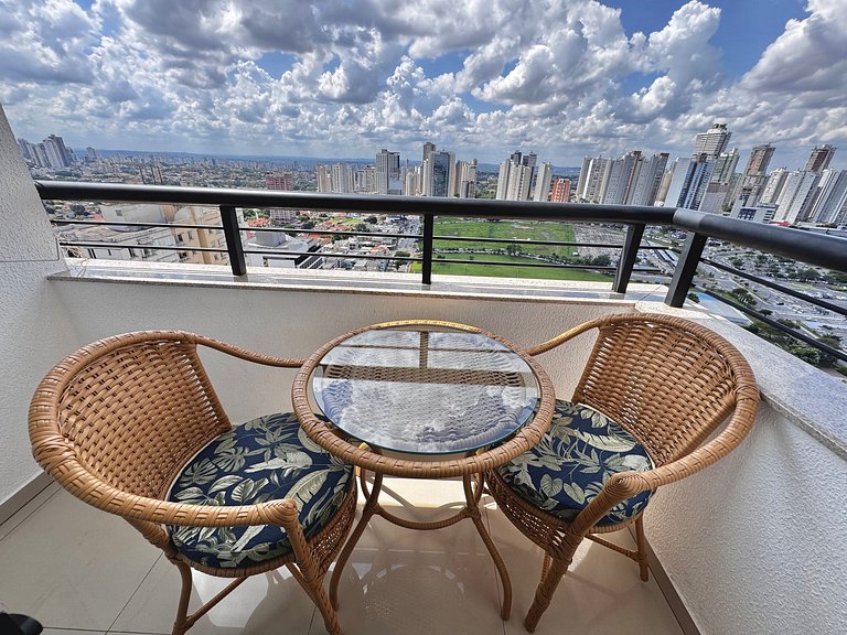 Apartamento c/ Vista | 27º Andar • Flamboyant • WiFi