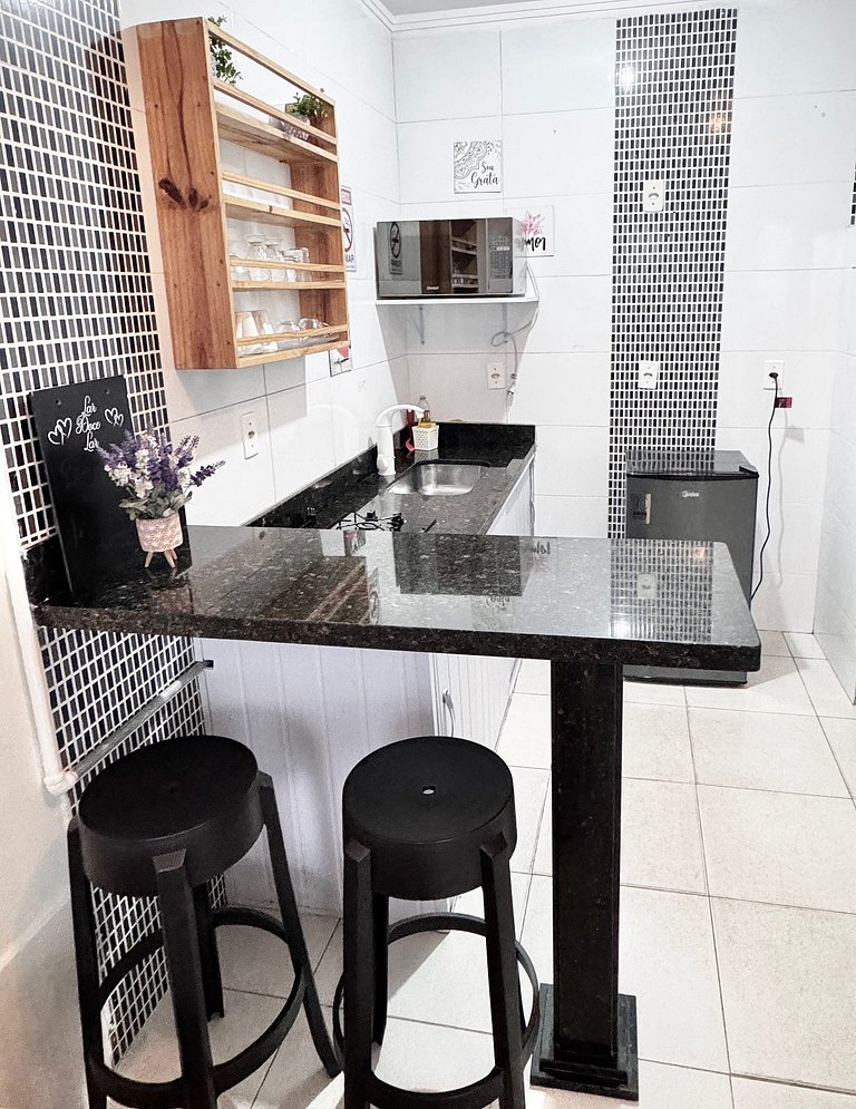 Loft 04 - Jardim América. Near Av T63