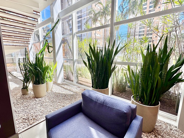 Flat impecavelmente limpo @Bueno - Perto de Tudo!