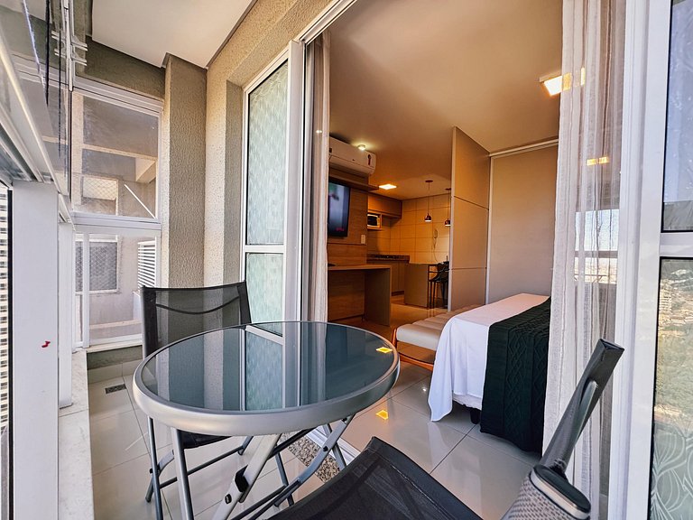 Impeccably clean flat @Bueno - Close to Everything!