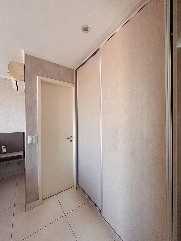 Apartment in a condominium with pool and gym at Vaca Brava 2