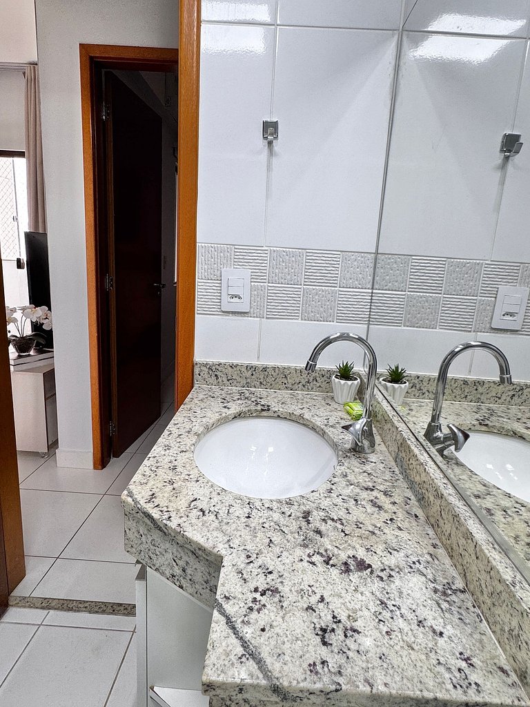 Familiar - Apto 2Q| Piscina & Wi-Fi @Bueno #2901