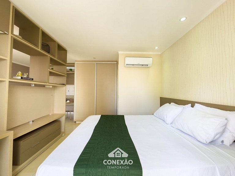 #2205 Apartment in a Condominium with Pool/Gym @VacaBrava