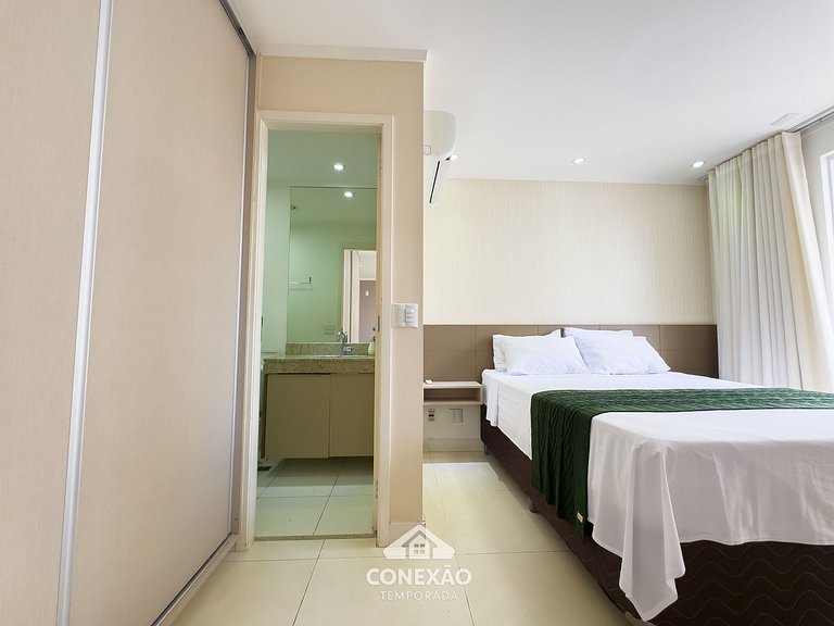 #2205 Apartment in a Condominium with Pool/Gym @VacaBrava