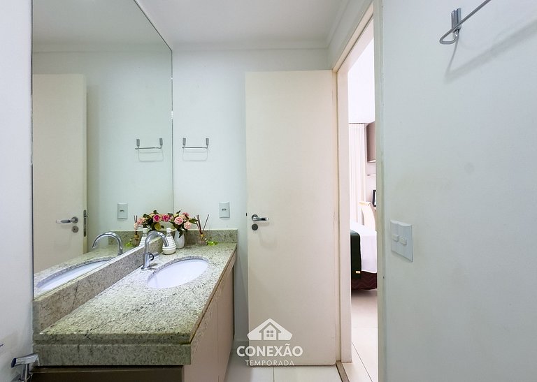 #2205 Apt em Cond. com Piscina/Academia @VacaBrava