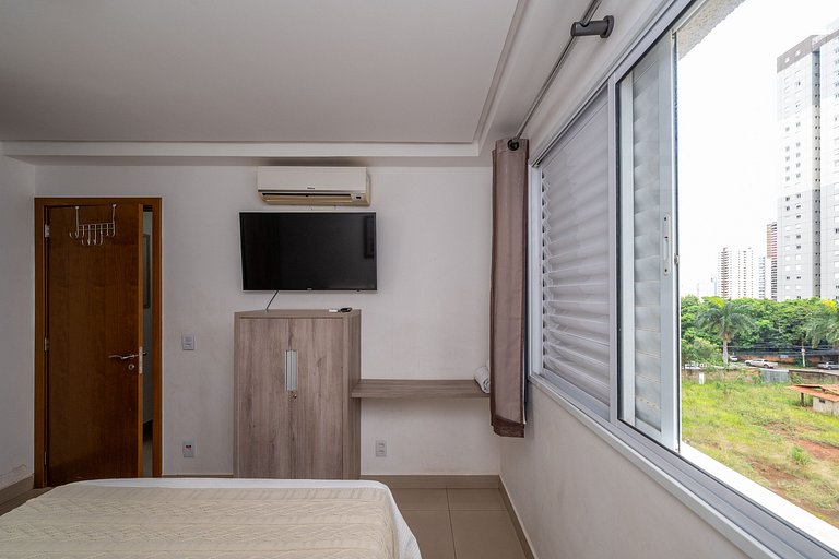 2-Bedroom Apartment with Pool and Garage | Comfort and Leisu