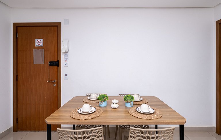 2-Bedroom Apartment with Pool and Garage | Comfort and Leisu