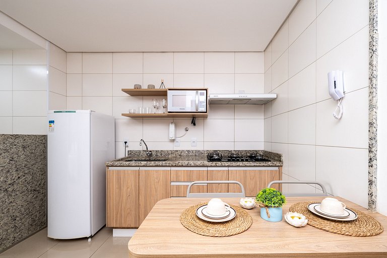 Flat in a condominium with a pool, Setor Bueno - #608