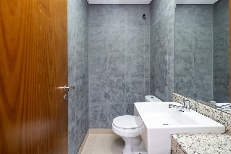 Cond. c/ piscina e Vista Deslumbrante 19 andar