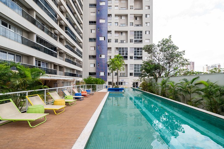 Luxurious 2-Bedroom Duplex with Gourmet Balcony