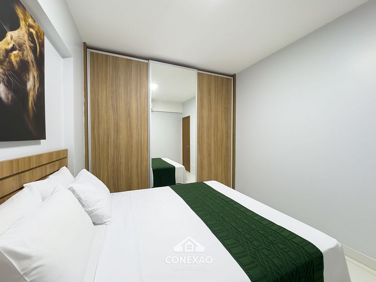 2-bedroom apartment with pool, Wi-Fi, and parking in Setor B