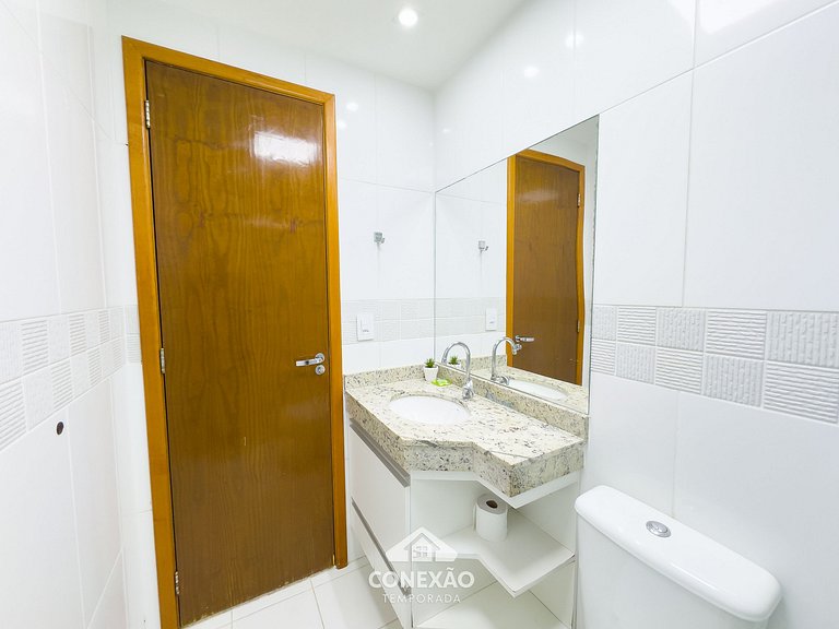 2-bedroom apartment with pool, Wi-Fi, and parking in Setor B