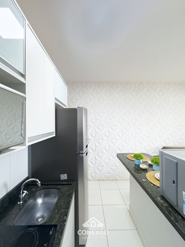 Seu lar no Setor Bueno: 2Q| Cond. c/piscina| Wi-Fi