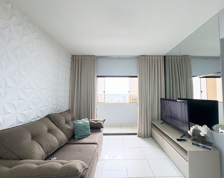 2-bedroom apartment with pool, Wi-Fi, and parking in Setor B