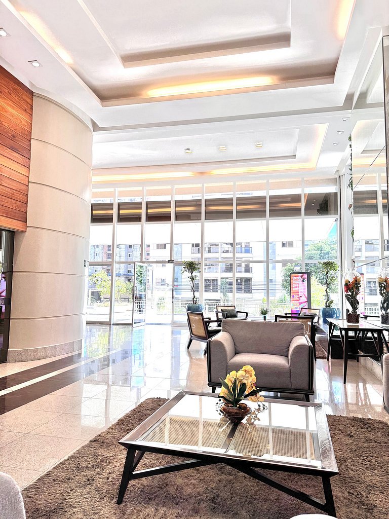 2-bedroom apartment with pool, Wi-Fi, and parking in Setor B