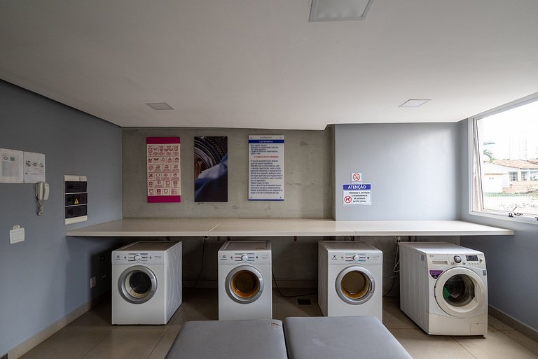 Impeccably clean flat @Bueno - Close to Everything!