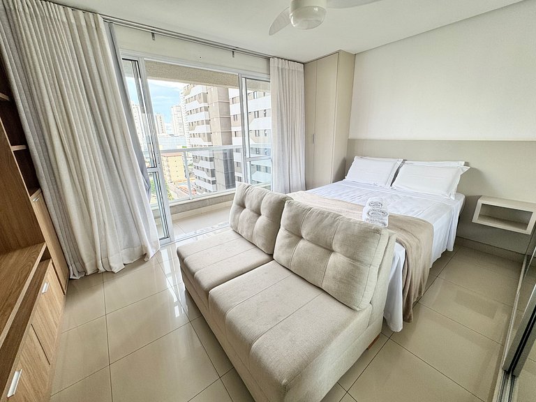 Studio in condo with pool, gym, garage #1007