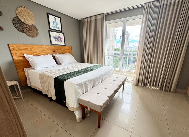 Flat in a condominium with a pool, Setor Bueno - #608