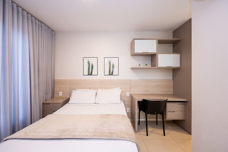 Excelente localização/ Vista livre e garagem #902