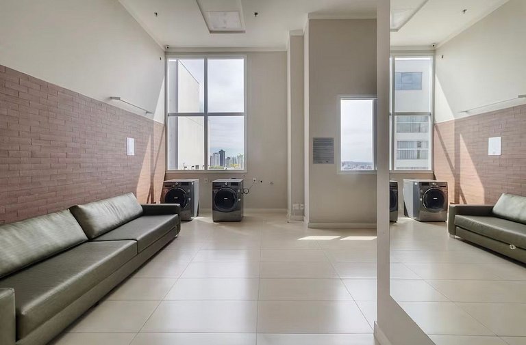 1-bedroom apartment near Flamboyant Shopping Center at Autod