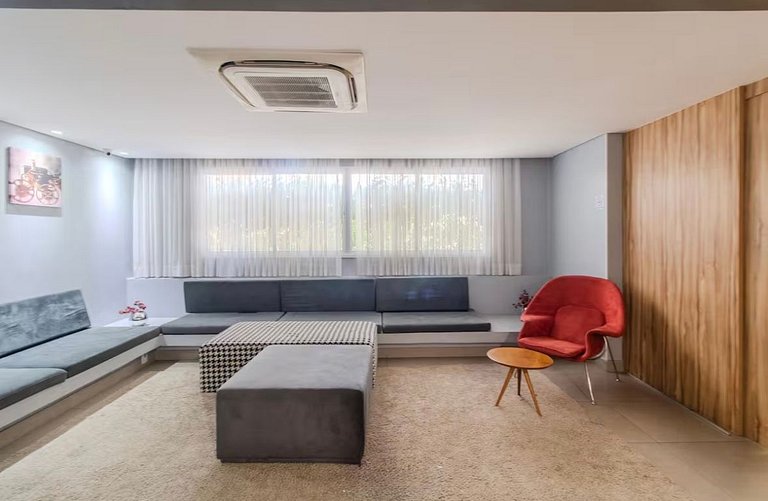 Apto 1Q no Setor Bueno| Cond.c/ Piscina aquecida | Sauna | G