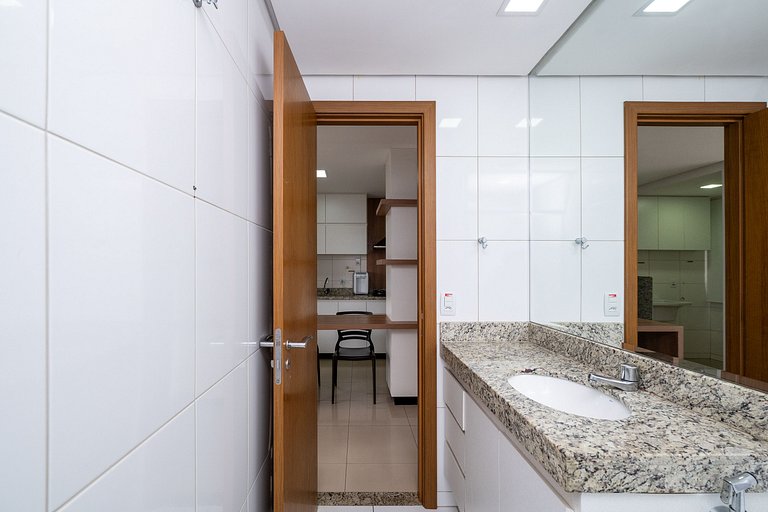 Studio moderno c/ Piscina aquecida| Wi-Fi| Garagem