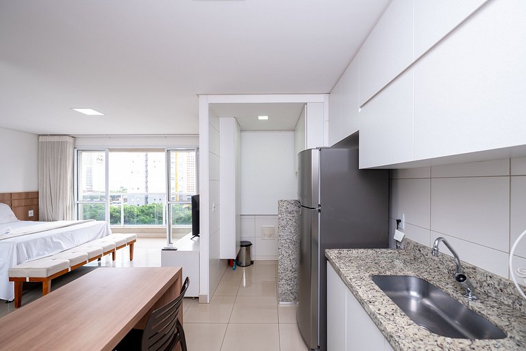 Studio moderno c/ Piscina aquecida| Wi-Fi| Garagem