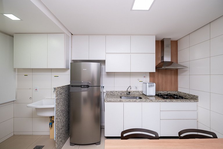 Studio moderno c/ Piscina aquecida| Wi-Fi| Garagem