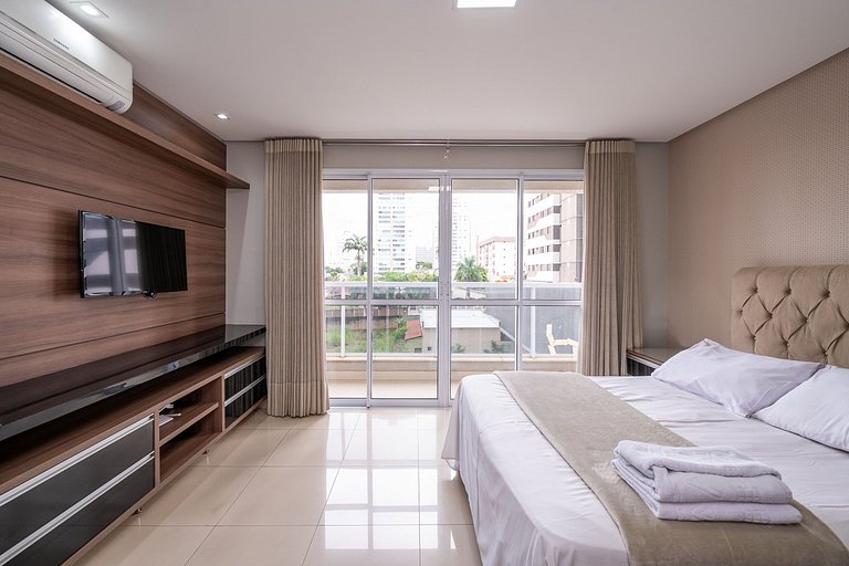 Apartment in a condominium with a pool, Setor Bueno - #207