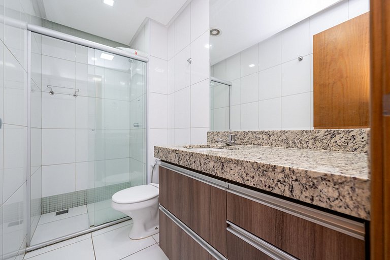 Apartment in a condominium with a pool, Setor Bueno | Near O