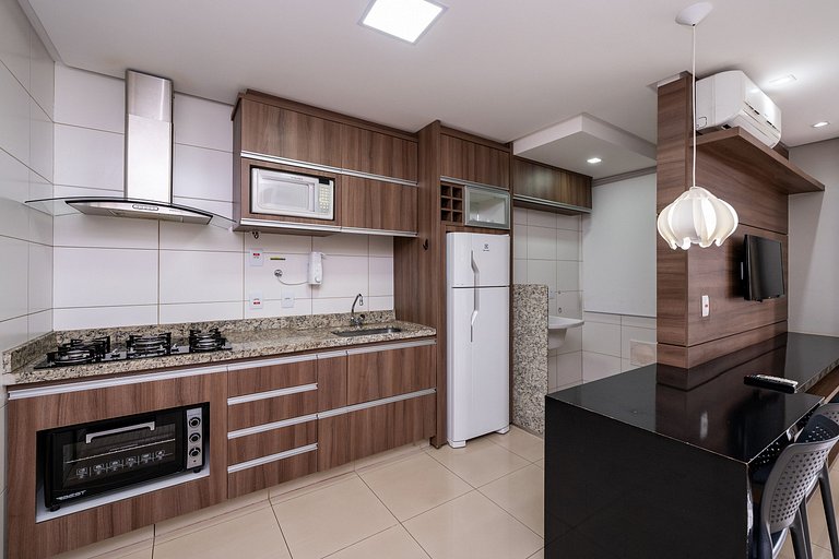 Apartment in a condominium with a pool, Setor Bueno | Near O