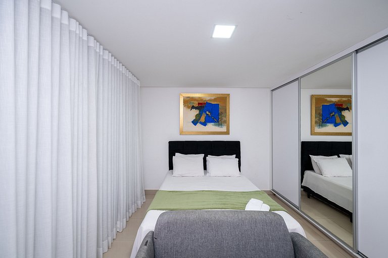 Furnished flat with balcony, Setor Bueno #606