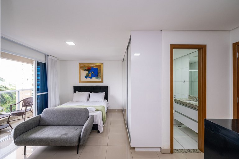 Furnished flat with balcony, Setor Bueno #606