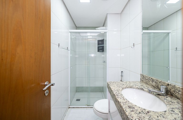 Furnished flat with balcony, Setor Bueno #606