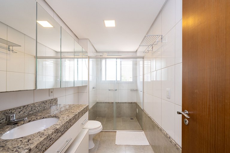 #117Luxo e lazer= Duplex 2Q + 2 Garagens | Piscina| WiFi|