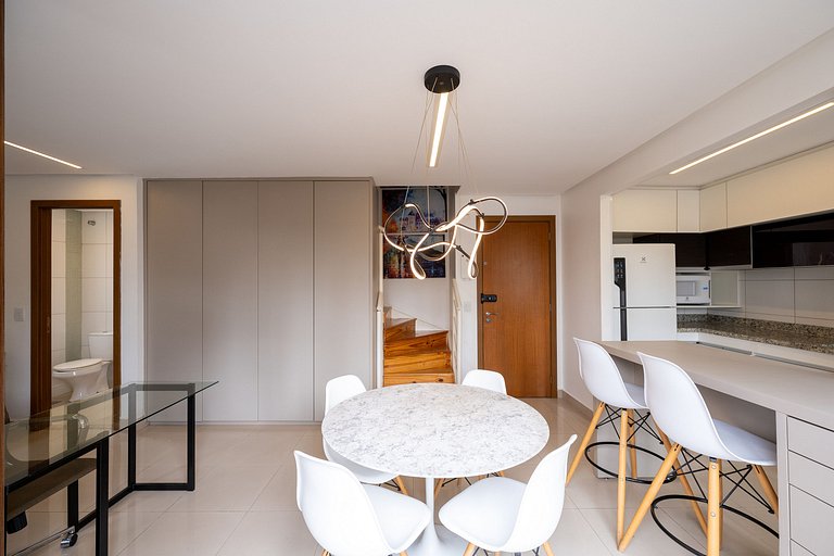 #117Luxo e lazer= Duplex 2Q + 2 Garagens | Piscina| WiFi|