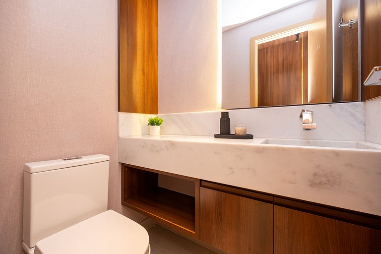 High Standard at Opys Gyro @Bueno with Exclusive Rooftop