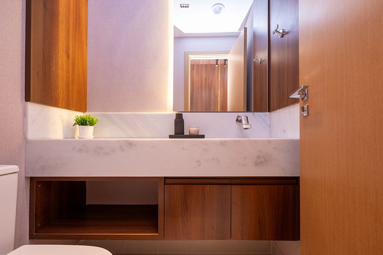 High Standard at Opys Gyro @Bueno with Exclusive Rooftop