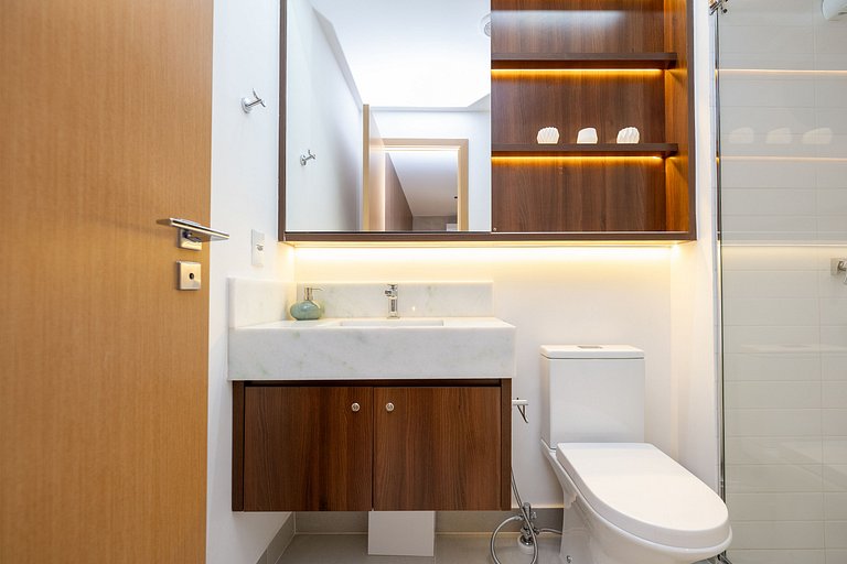 High Standard at Opys Gyro @Bueno with Exclusive Rooftop