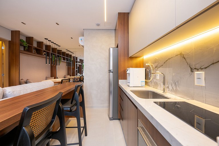 High Standard at Opys Gyro @Bueno with Exclusive Rooftop