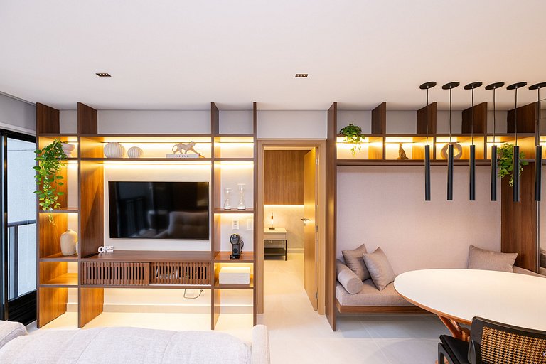 High Standard at Opys Gyro @Bueno with Exclusive Rooftop