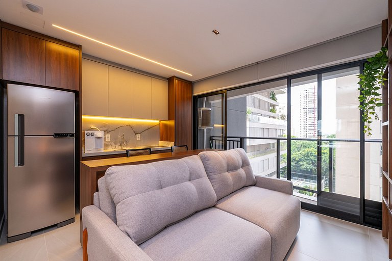 High Standard at Opys Gyro @Bueno with Exclusive Rooftop