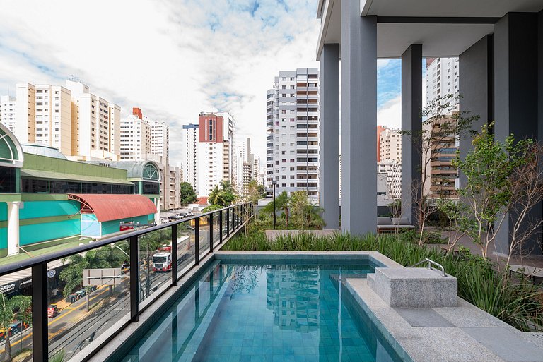 Opus Gyro Vaca Brava |Alto Padrão| Wi-Fi | Garagem| Portaria