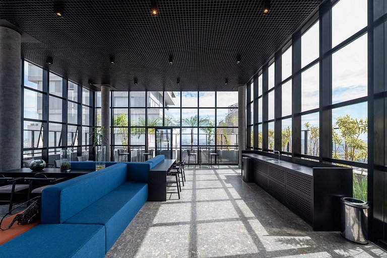 Opus Gyro Vaca Brava |Alto Padrão| Wi-Fi | Garagem| Portaria