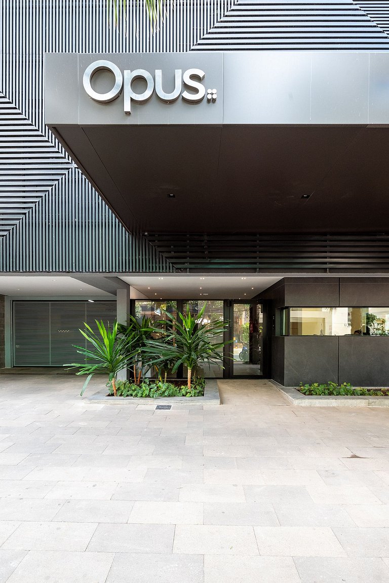 Opus Gyro Vaca Brava | High Standard | Wi-Fi | Parking | 24-